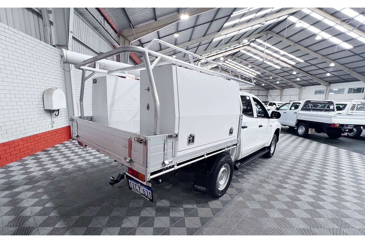 2022 Mitsubishi Triton GLX MR 4X4