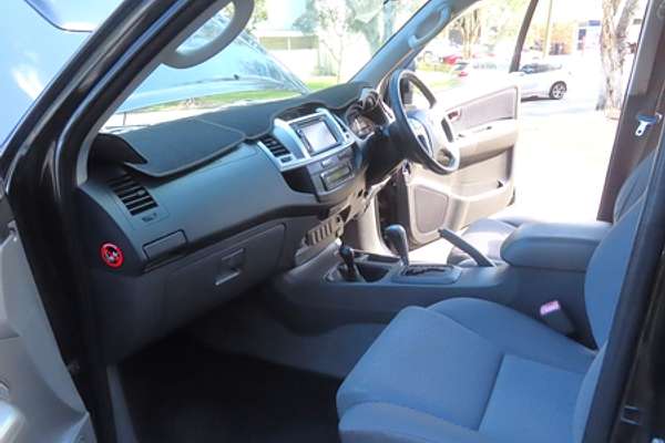 2011 Toyota Hilux SR5 KUN26R 4X4