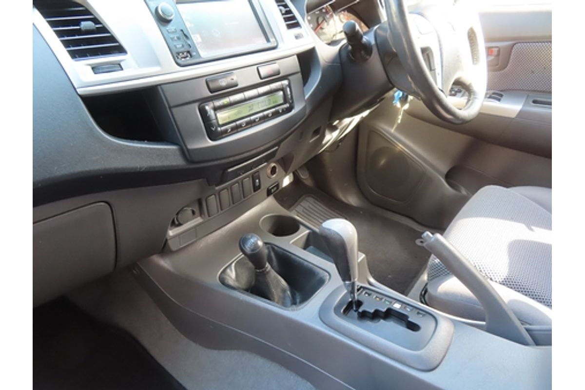 2011 Toyota Hilux SR5 KUN26R 4X4
