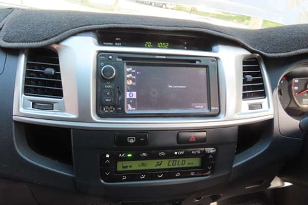 2011 Toyota Hilux SR5 KUN26R 4X4