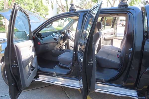 2011 Toyota Hilux SR5 KUN26R 4X4