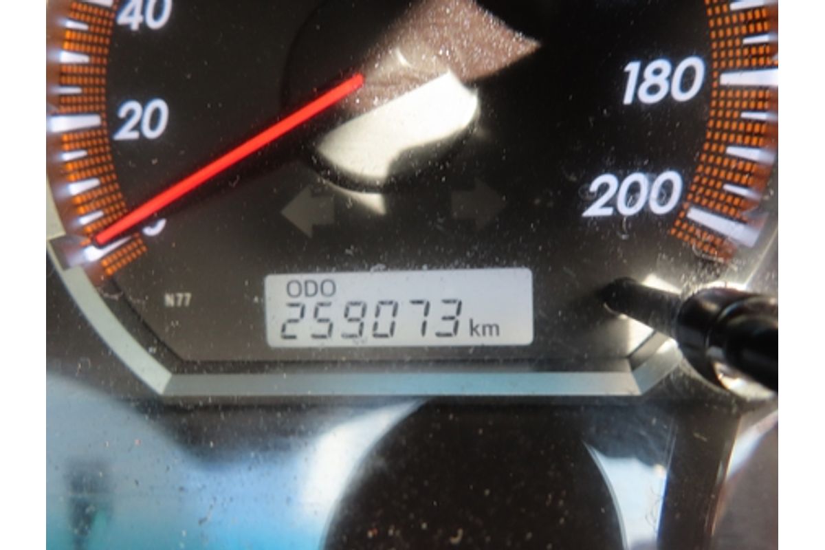 2011 Toyota Hilux SR5 KUN26R 4X4