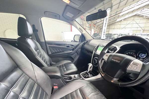 2019 Isuzu MU-X LS-T