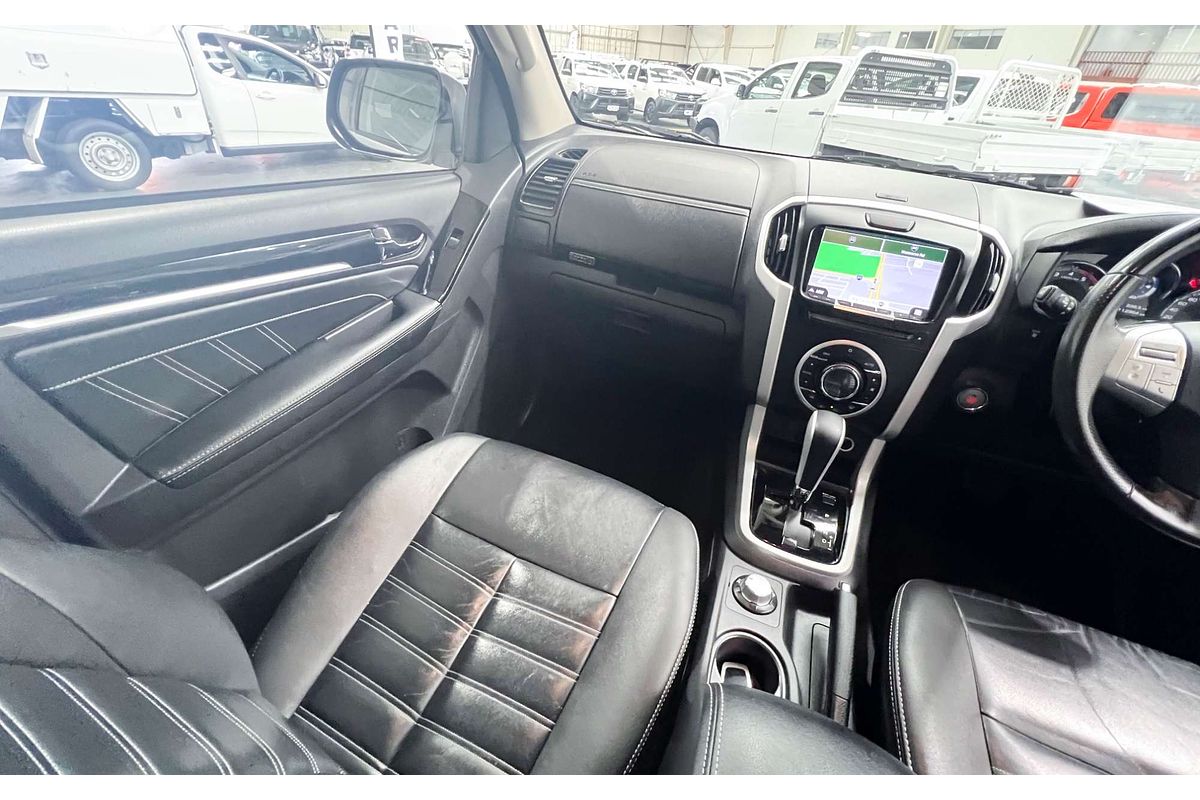 2019 Isuzu MU-X LS-T