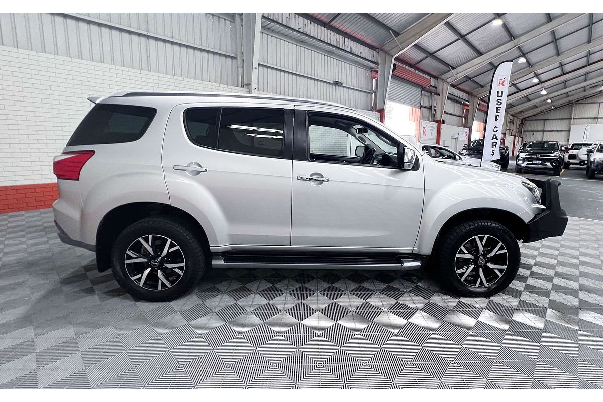 2019 Isuzu MU-X LS-T