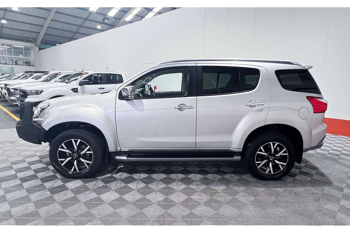 2019 Isuzu MU-X LS-T