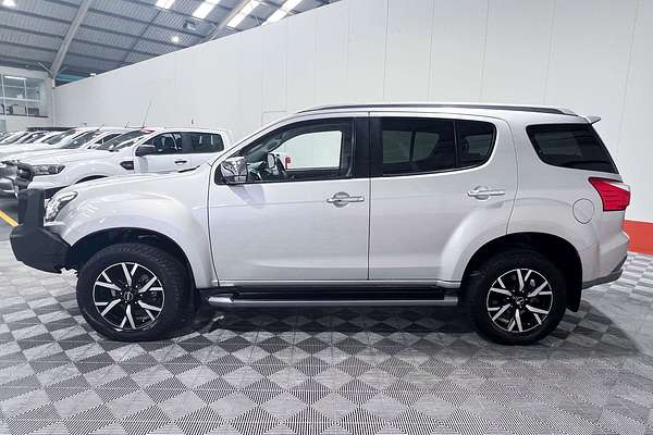 2019 Isuzu MU-X LS-T