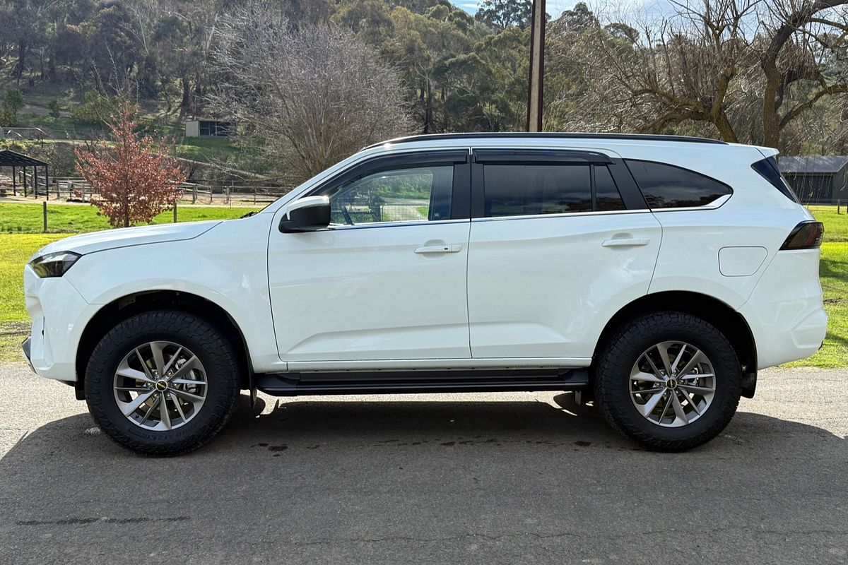 2025 Isuzu MU-X LS-U