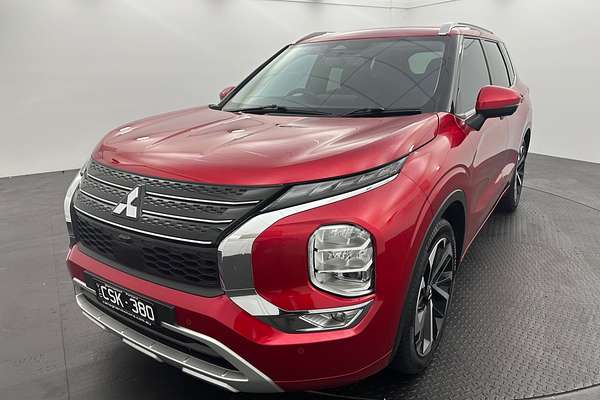 2023 Mitsubishi Outlander Exceed ZM