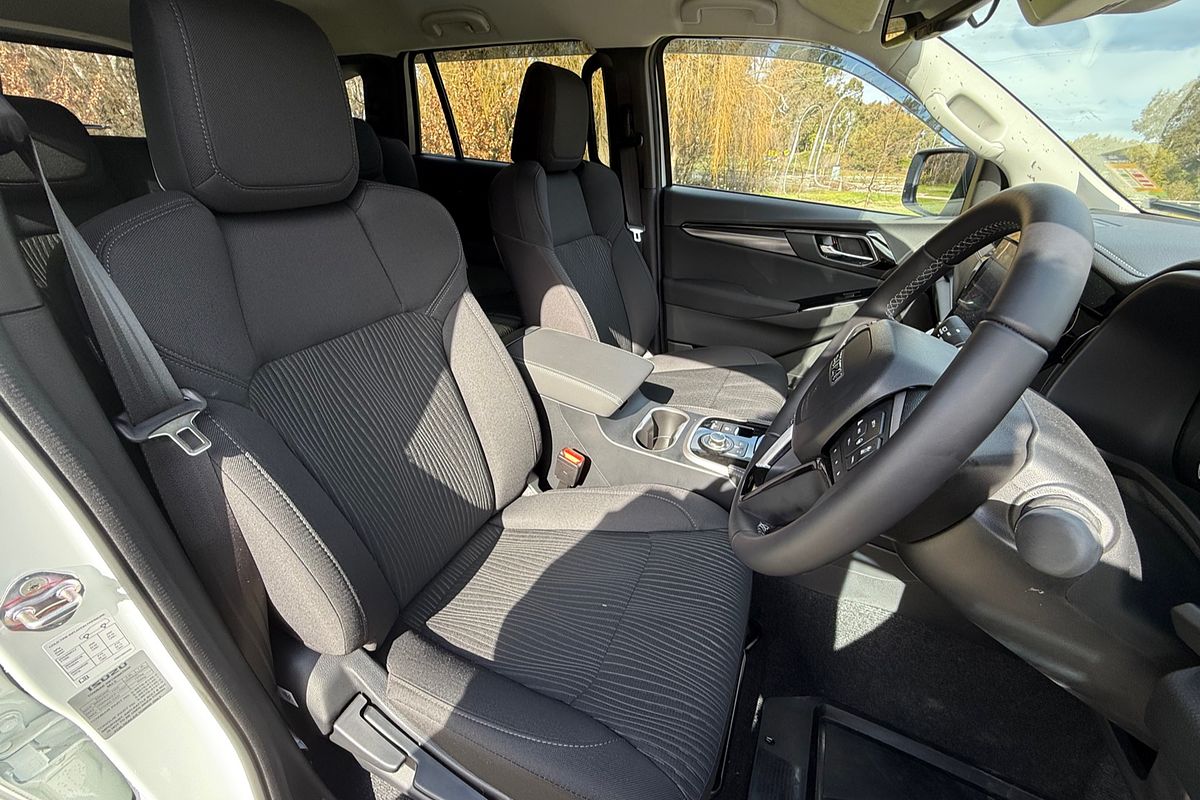 2025 Isuzu MU-X LS-U