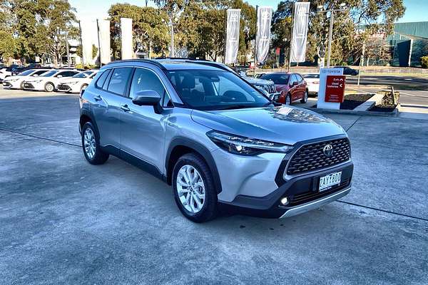 2024 Toyota Corolla Cross GXL MXGH10R