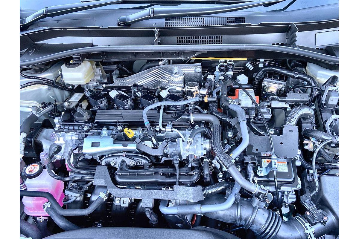 2024 Toyota Corolla Cross GXL MXGH10R
