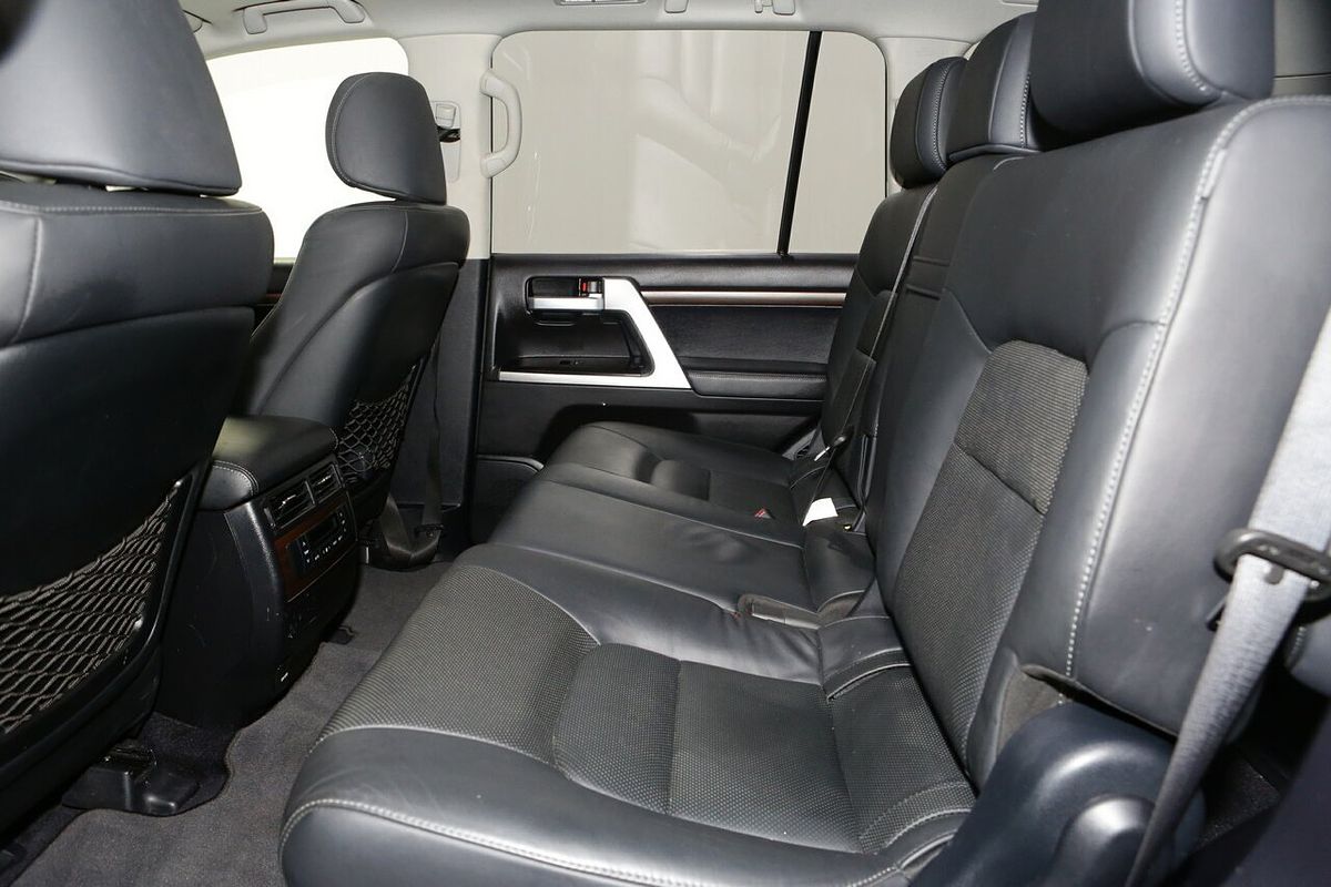 2017 Toyota Landcruiser VX VDJ200R