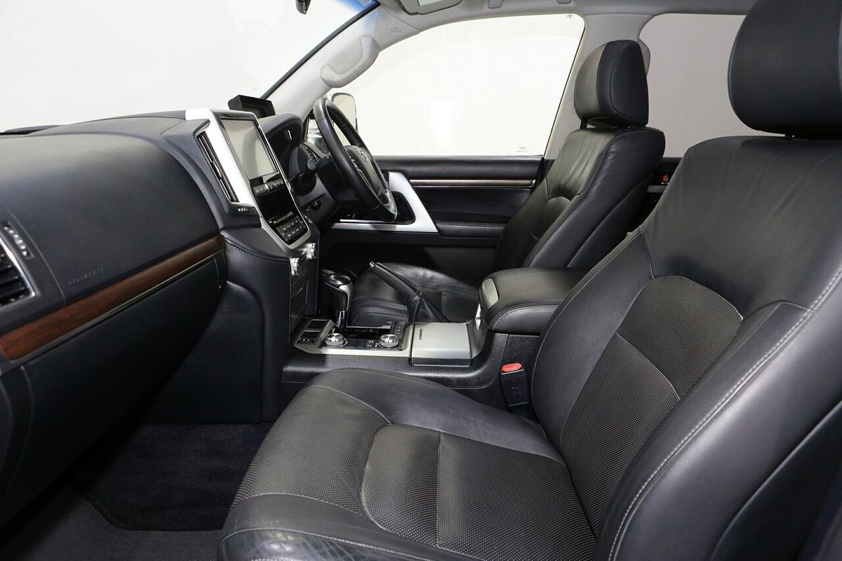 2017 Toyota Landcruiser VX VDJ200R
