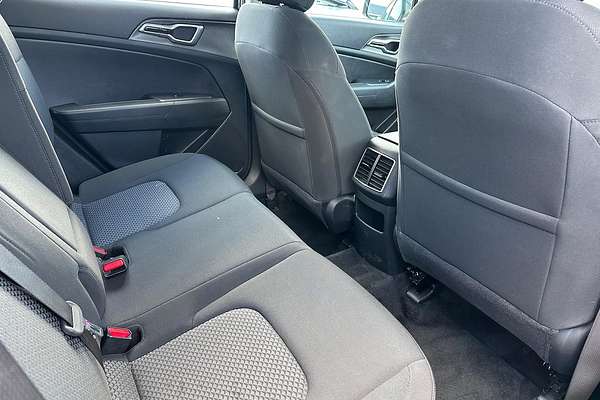 2024 Kia Sportage S NQ5