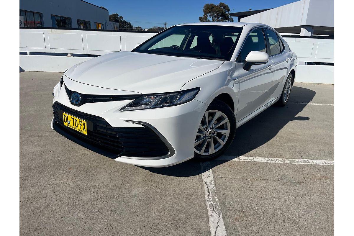 2024 Toyota Camry Ascent AXVH70R
