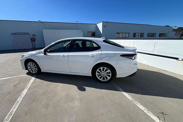 2024 Toyota Camry Ascent AXVH70R