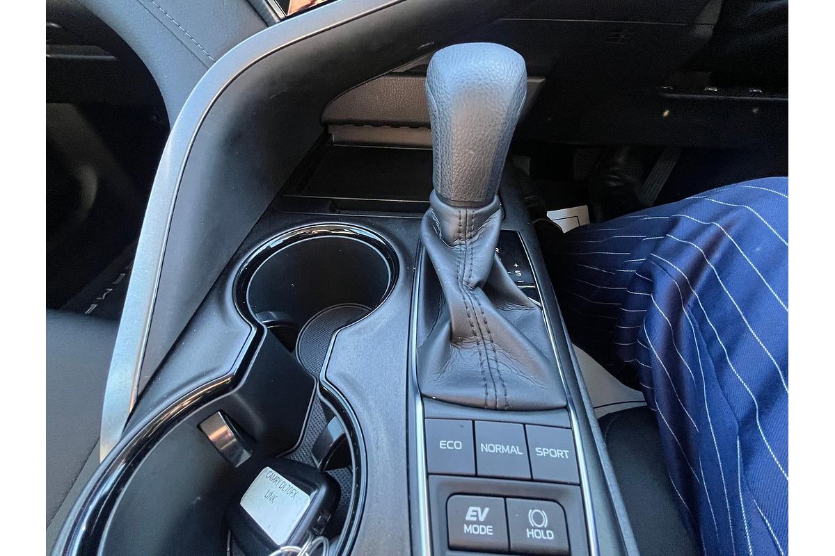 2024 Toyota Camry Ascent AXVH70R