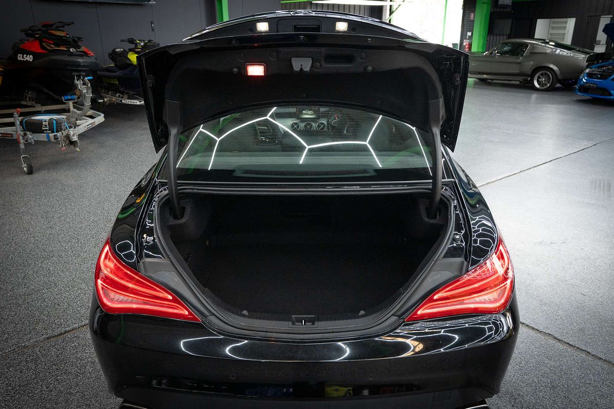 2015 Mercedes-Benz CLA-Class CLA200 C117