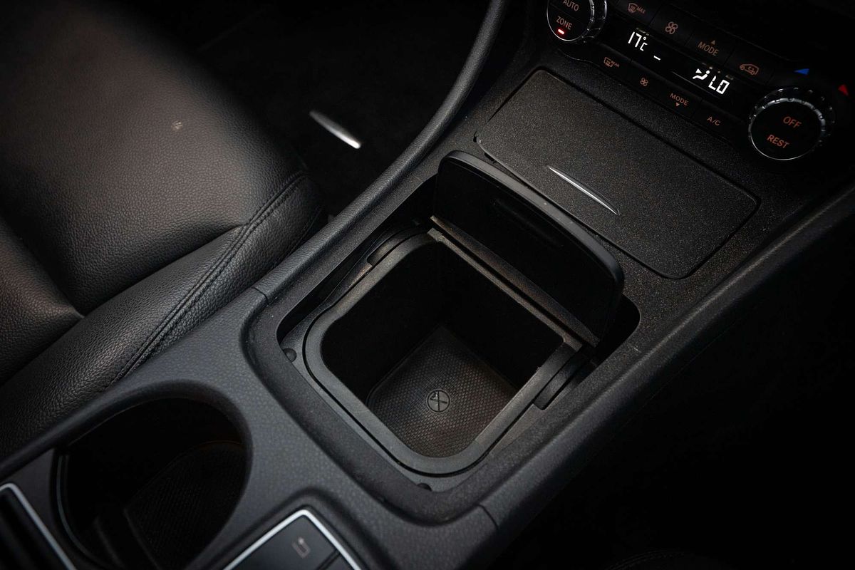 2015 Mercedes-Benz CLA-Class CLA200 C117