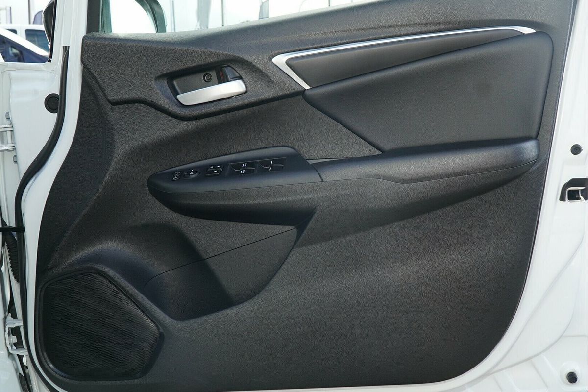 2020 Honda Jazz VTi-L GF