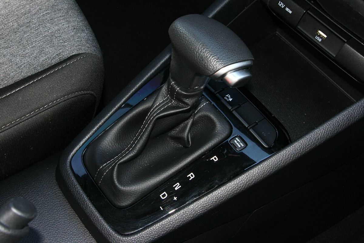 2021 Kia Stonic S YB