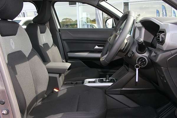 2025 Renault Duster Evolution X1311