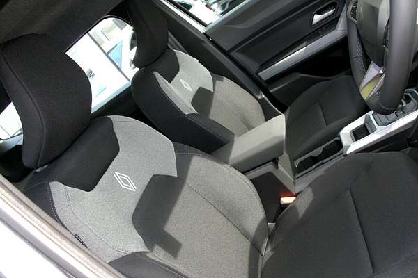 2025 Renault Duster Evolution X1311