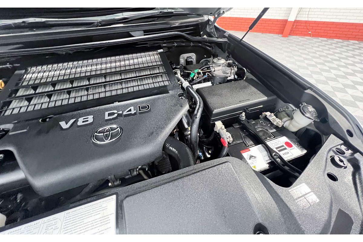 2016 Toyota Landcruiser VX VDJ200R