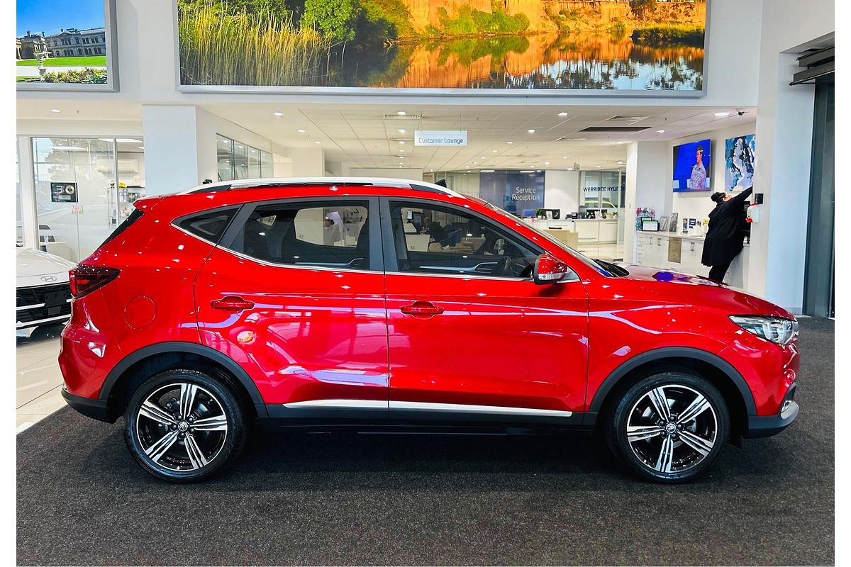 2021 MG ZS Essence AZS1