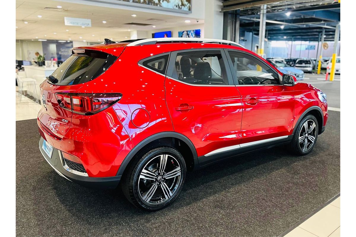 2021 MG ZS Essence AZS1