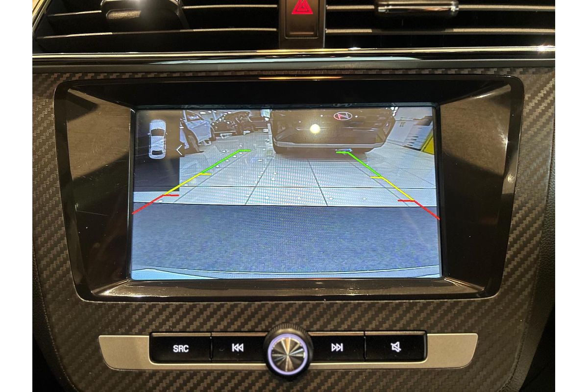 2021 MG ZS Essence AZS1