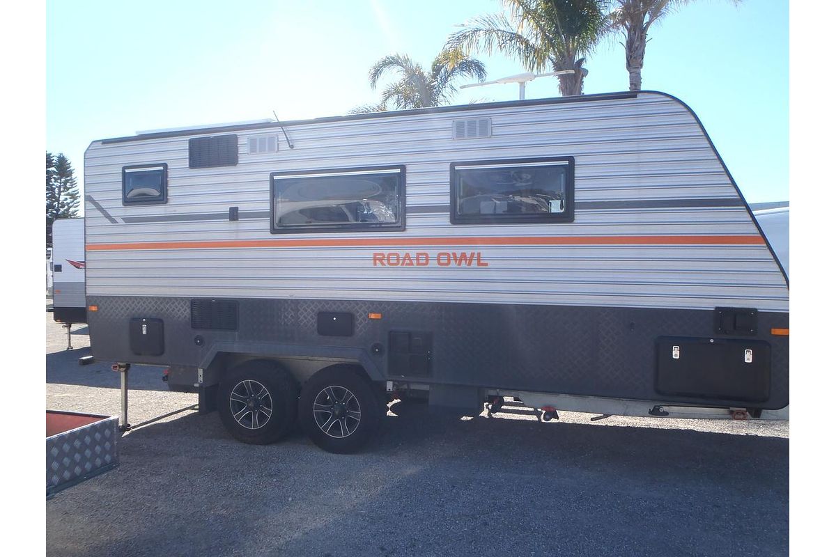 2022 New Age Caravans Road Owl Ro18e 18'