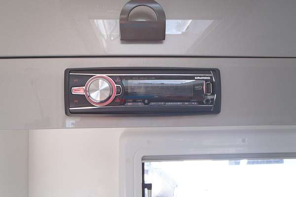 2022 New Age Caravans Road Owl Ro18e 18'