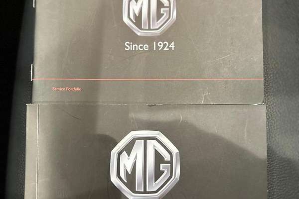 2021 MG ZS Essence AZS1