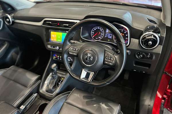 2021 MG ZS Essence AZS1