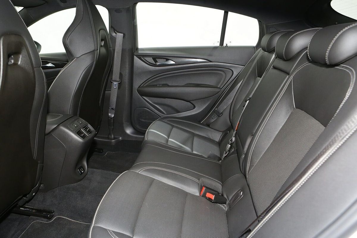 2018 Holden Commodore VXR ZB