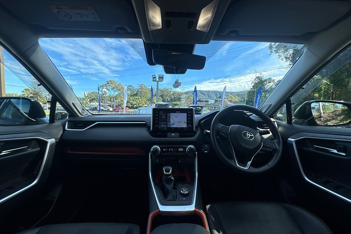 2022 Toyota RAV4 Edge AXAH54R