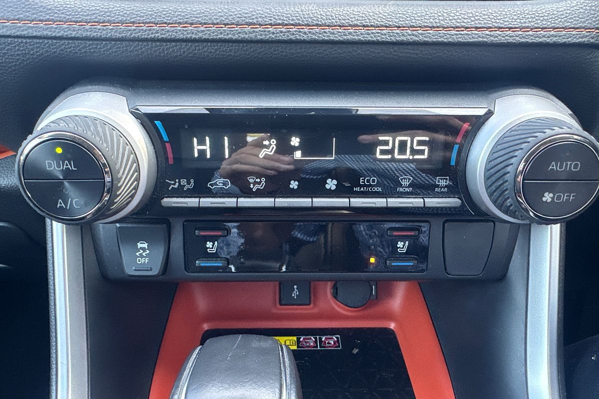 2022 Toyota RAV4 Edge AXAH54R