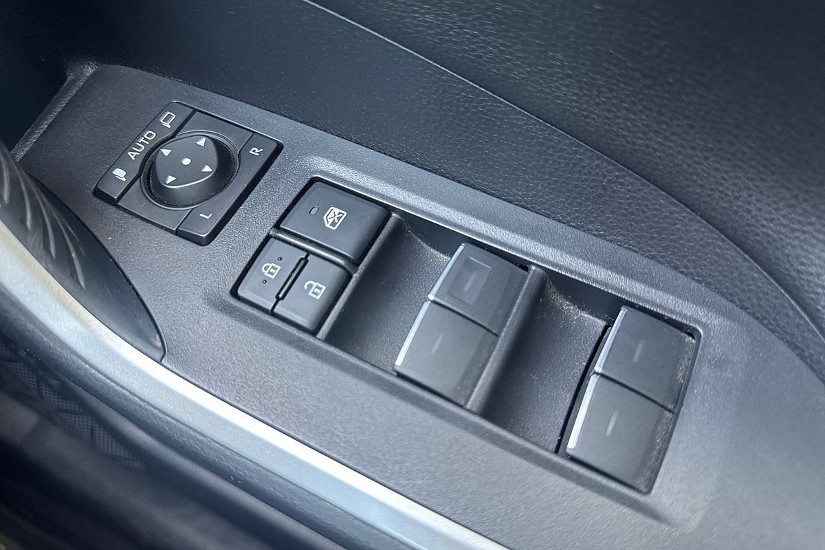 2022 Toyota RAV4 Edge AXAH54R