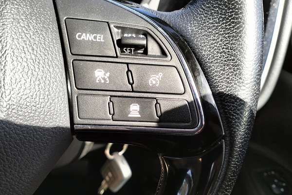 2021 Mitsubishi Outlander ES ZM