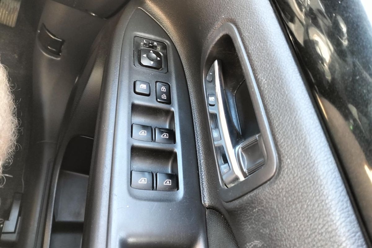 2021 Mitsubishi Outlander ES ZM