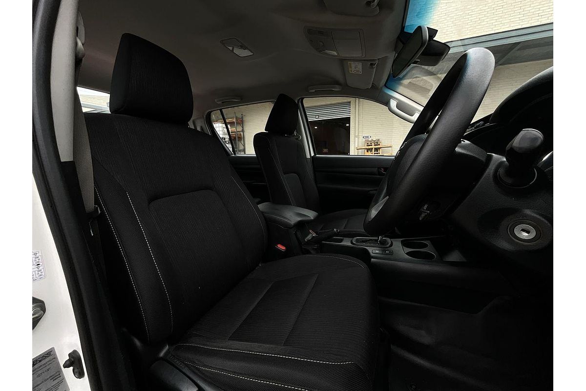 2021 Toyota Hilux SR GUN126R 4X4