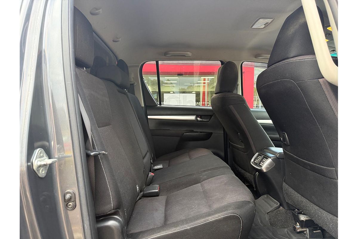 2018 Toyota Hilux SR5 GUN126R 4X4