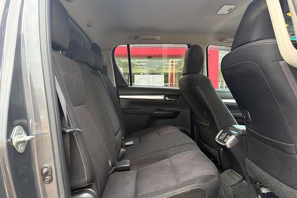 2018 Toyota Hilux SR5 GUN126R 4X4