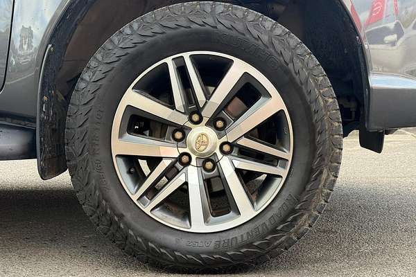 2018 Toyota Hilux SR5 GUN126R 4X4