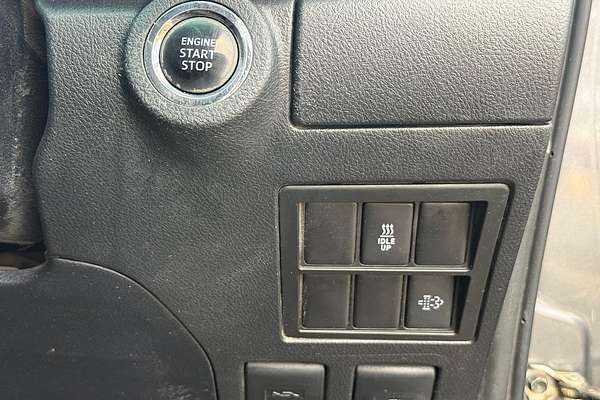 2018 Toyota Hilux SR5 GUN126R 4X4
