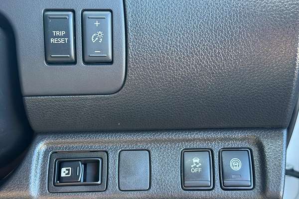 2023 Nissan Navara ST D23 Rear Wheel Drive