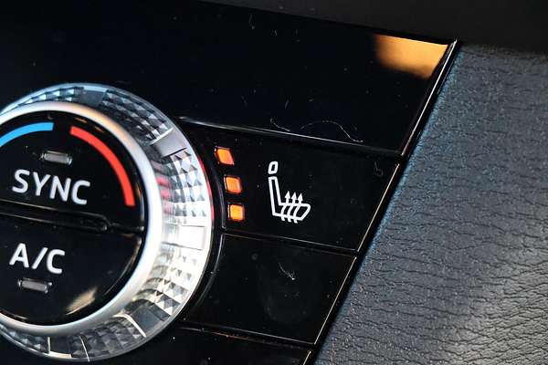 2024 Mitsubishi Outlander Black Edition ZM