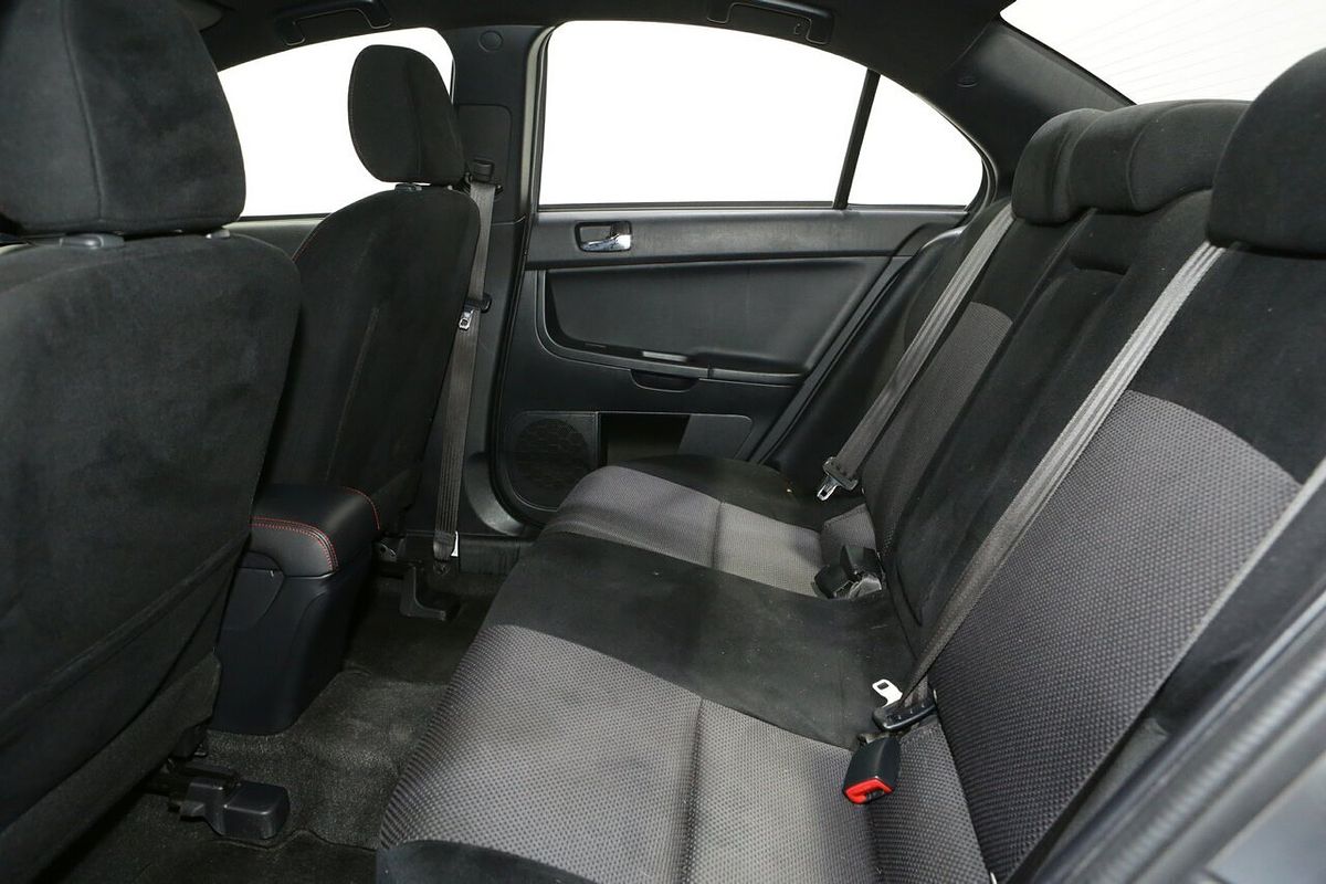 2017 Mitsubishi Lancer Black Edition CF